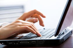 © pressmaster - Fotolia.com Schneller arbeiten mit Tastenkombinationen