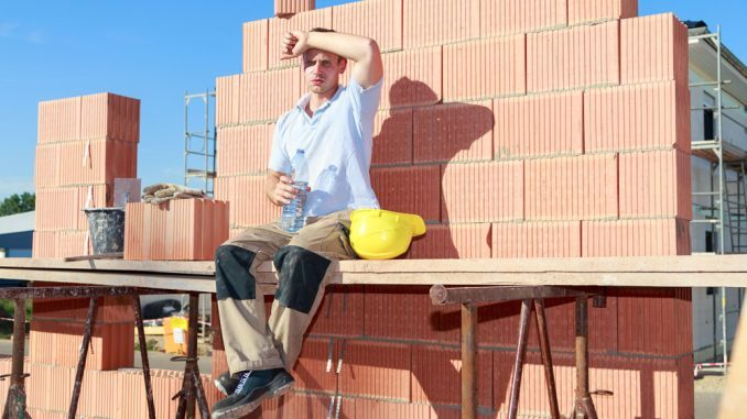 Arbeiten bei Hitze im Freien